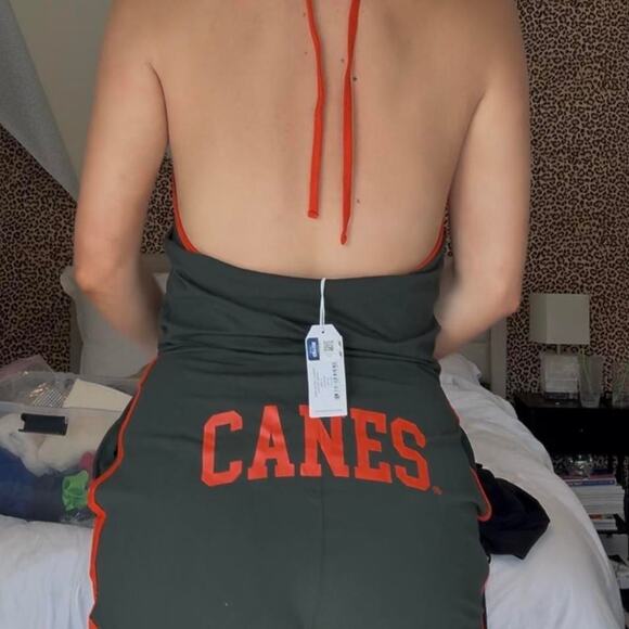 University of miami romper brand - Picture 2 of 4